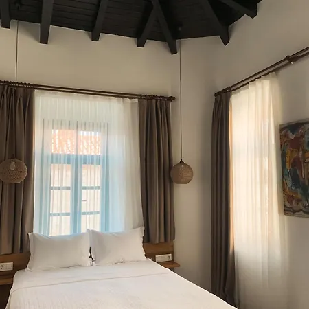 Casa Alegre Hotel