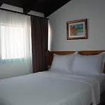 Hotel Casa Alegre *