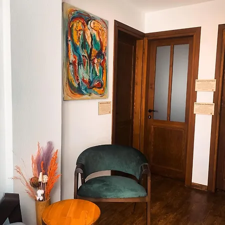 Casa Alegre Hotel *