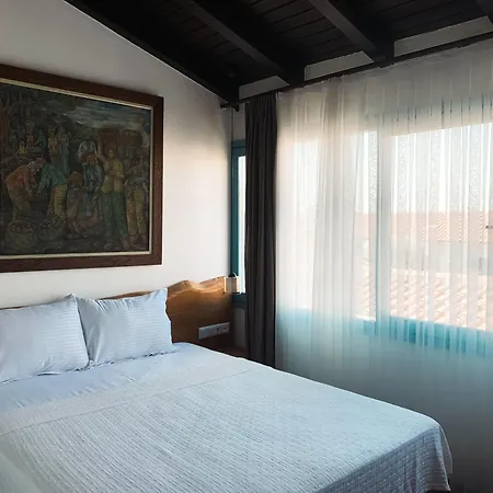 Casa Alegre Hotel